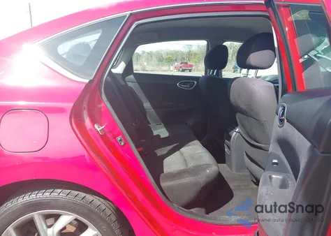 2015 Nissan Sentra Sr z USA, uszkodzony, nr VIN 3N1AB7AP3FY244018